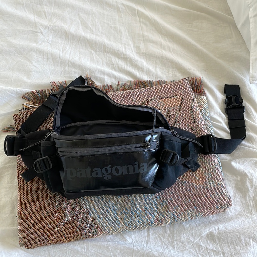 Black Hole® Waist Pack 5L